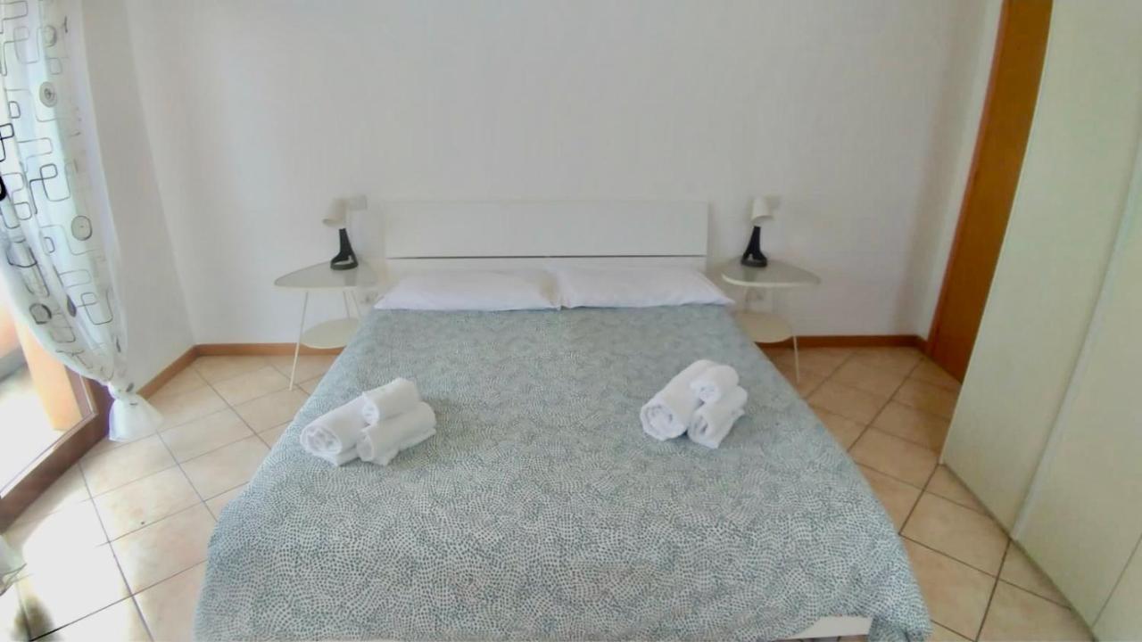 Cleo Camelia Apartment Falconara Marittima Ngoại thất bức ảnh